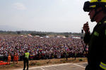Посетители концерта Venezuela Aid Live на границе Колумбии и Венесуэлы, 22 февраля 2019 года