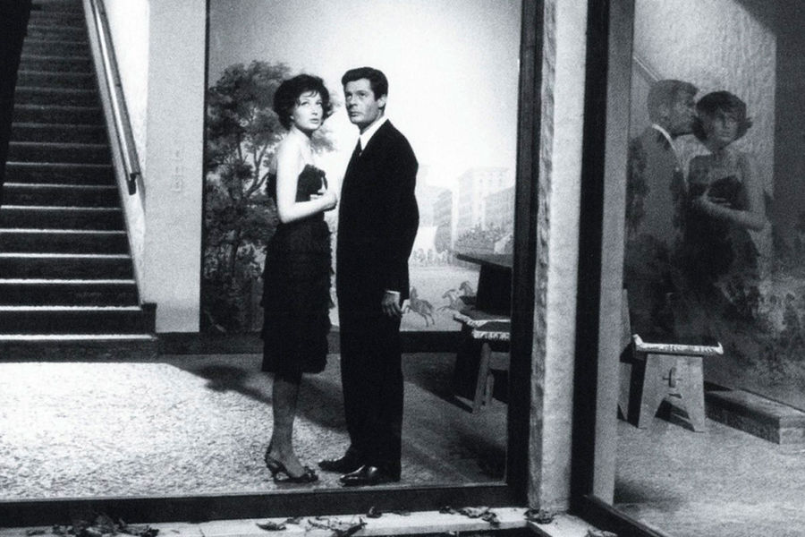 Актеры Моника Витти и Марчелло Мастроянни (1924-1996) в&nbsp;фильме &laquo;Ночь&raquo; (1960)