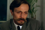 Кадр из сериала «Романовы. Венценосная семья» (2000) 