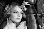 Актриса Людмила Чурсина в роли Зоси Ляховской в фильме «Приваловские миллионы»