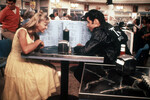 <b>«Бриолин» (1978)</b>
<br><br>
Вновь мюзикл – и вновь личная номинация на «Глобус». Яркий и завораживающий «Бриолин», действие которого разворачивается в США 1950-х годов, долгое время носил статус самого кассового представителя жанра в истории, тогда как саундтрек к фильму 20 раз (!) добивался платинового статуса. На фоне сумасшедшей популярности ленты ее создатели планировали запустить целую «бриолиновую» франшизу минимум из четырех картин, однако после выхода второй части (уже без Траволты, зато с Мишель Пфайффер) от идеи решили отказаться.
