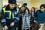 Мара Багдасарян в здании Савеловского суда в Москве