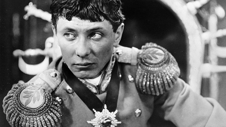 Олег Даль в фильме Надежды Кошеверовой «Старая, старая сказка», 1968 год