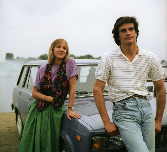 Елена Яковлева и Денис Карасев в&nbsp;фильме &laquo;Русская рулетка&raquo; (1990)