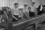Наталья Поклонская в сцене из фильма «Новые времена» (1936)