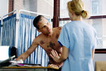 <b>«Порок на экспорт», 2007</b>
<br><br>
После «Оправданной жестокости» Мортенсен снялся у Кроненберга в гангстерской ленте «Порок на экспорт», где сыграл Николая Лужина, члена российской мафии в Лондоне. Именно эту роль (а не Арагорна) многие считают лучшей в фильмографии Мортенсена. Актер с большой ответственностью подошел к подготовке и даже посетил Россию, чтобы собственными глазами увидеть родину своего героя (также отдельное внимание было уделено вопросу тюремных татуировок). За эту роль Мортенсен получил свою первую номинацию на премию «Оскар».
