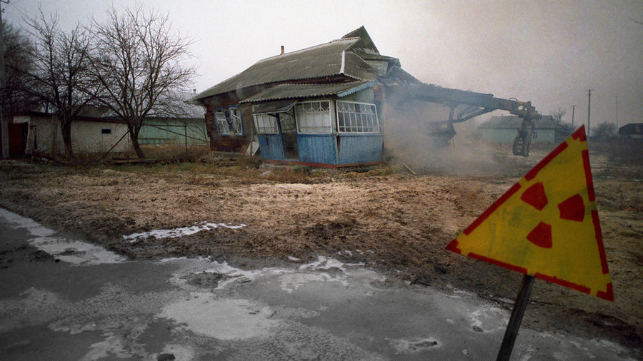Одна из&nbsp;покинутых деревень в&nbsp;районе Чернобыльской АЭС, октябрь 1990&nbsp;года