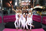 Презентация новой коллекции Victoria’s Secret в Нью-Йорке