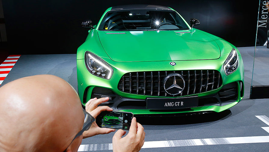 Mercedes AMG GT R
