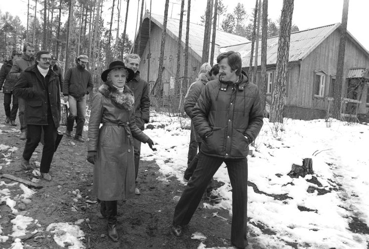 Певица Анне Вески в&nbsp;поселке Куанда на&nbsp;Байкало-Амурской магистрали, 1984&nbsp;год