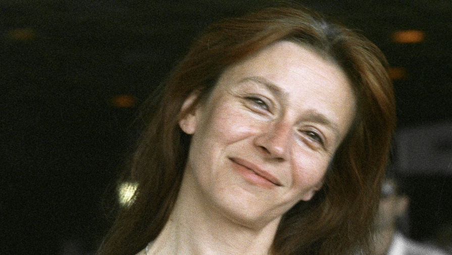 Киноактриса Елена Сафонова