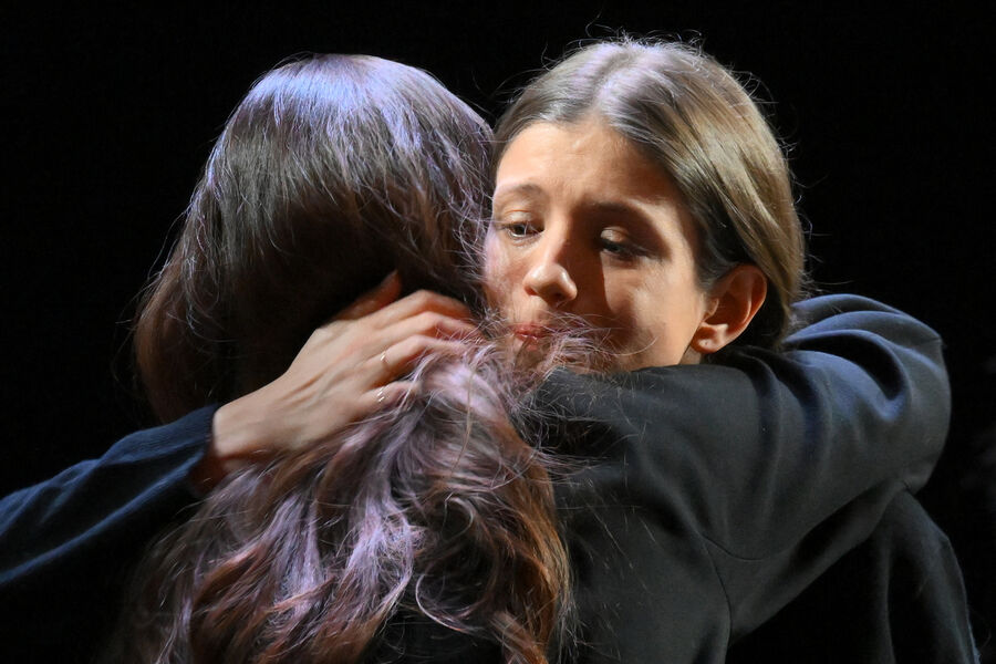 Анна Чиповская во время церемонии прощания с&nbsp;народным артистом России Владимиром Симоновым в&nbsp;театре им. Евгения Вахтангова в&nbsp;Москве, 12&nbsp;ноября 2025&nbsp;года