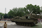Во время военного парада в честь 250-летия армии США в Вашингтоне, 14 июня 2025 года