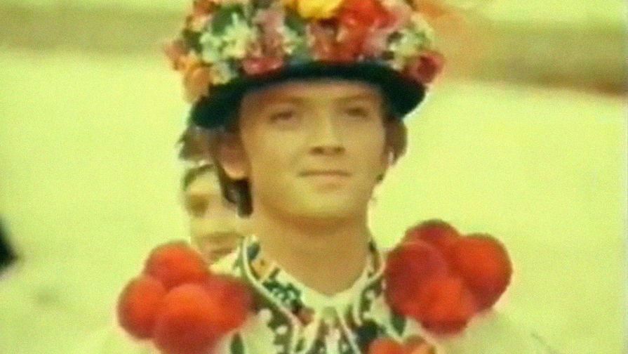 Игорь Славинский в фильме «Песня всегда с нами» (1975)