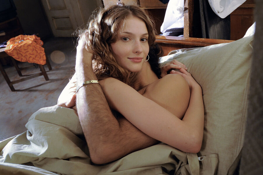Актриса Светлана Иванова в&nbsp;сцене из&nbsp;фильма &laquo;Москва, я люблю тебя&raquo; (2008)