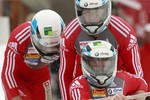 Разгон швейцарского экипажа