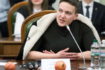 Народный депутат Надежда Савченко на заседании комитета по вопросам регламента и организации работы Верховной Рады Украины в Киеве, 22 марта 2018 года
