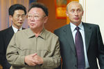Ким Чен Ир и Владимир Путин во время встречи во Владивостоке. 2002&nbsp;год