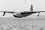 Hughes H-4 Hercules во время своего единственного полета 2 ноября 1947 года