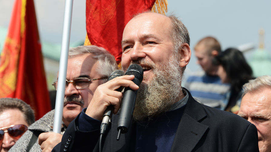 Спикер совета самопровозглашенной Донецкой народной республики Владимир Макович на&nbsp;площади Ленина во время празднования 1&nbsp;мая в&nbsp;Донецке, 2014&nbsp;год