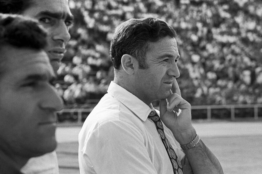 Тренер футбольной команды &laquo;Арарат&raquo; Никита Симонян, 1973&nbsp;год 