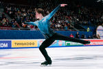 Андрей Мозалев выступает с короткой программой на чемпионате России — 2022