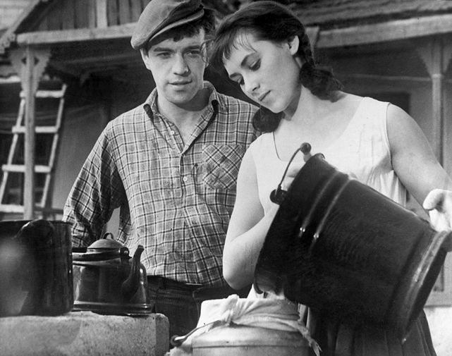 Кадр из&nbsp;кинофильма &laquo;За городской чертой&raquo;, 1961&nbsp;год