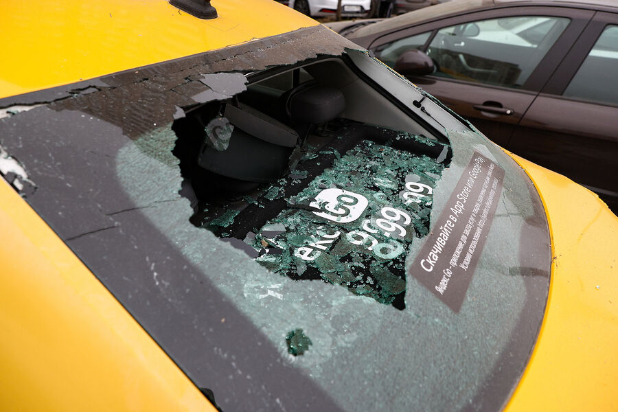 Последствия обрушения конструкции демонтируемого горнолыжного комплекса &laquo;Снежком&raquo; в&nbsp;Красногорске, 11&nbsp;ноября 2025&nbsp;года