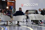 Стенд Москвы на выставке XXV Петербургского международного экономического форума, 15 июня 2022 года