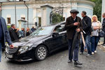 На церемонии прощания с певцом Вилли Токаревым в Москве, 9 августа 2019 года