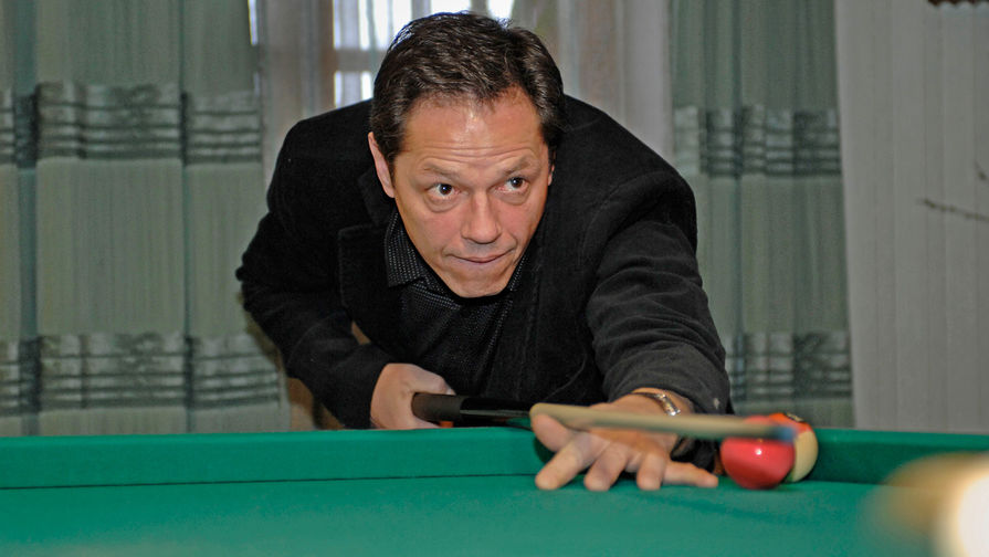 Игорь Скляр на даче в Павловске, 2007 год