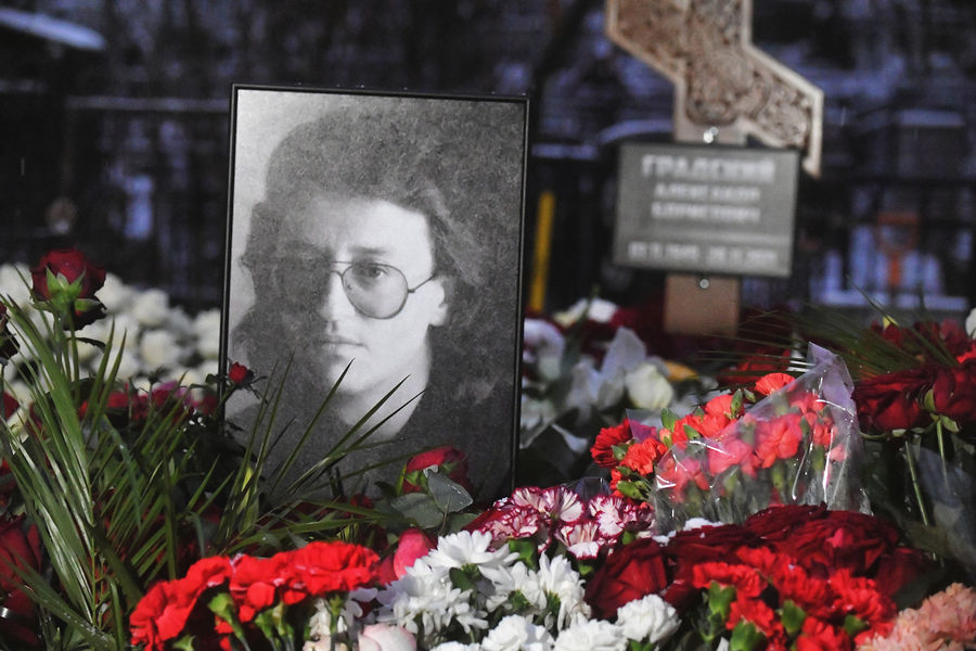 Могила народного артиста России, певца Александра Градского на&nbsp;Ваганьковском кладбище в&nbsp;Москве, 1&nbsp;декабря 2021&nbsp;года
