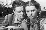 Владимир Андреев и Ольга Бган в фильме «Человек родился» (1956)