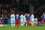 Игроки ЦСКА и игроки ФК «Зенит» в матче 14-го тура чемпионата России