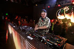 Диджей Avicii во время выступления на фестивале Park City Live в Юте, 2013 год