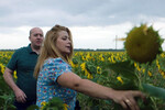 Сергей Бурунов и Ирина Пегова в картине «Родные» (2021)