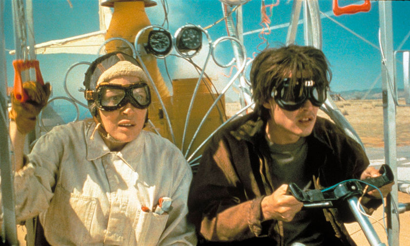 Фэй Данауэй и Джонни Депп в&nbsp;фильме «Аризонская мечта» (1993)