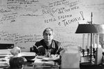 Весной 1964 года в Московский театр драмы и комедии пришли молодые актеры, выпускники Щукинского училища, вместе со своим педагогом Юрием Любимовым
