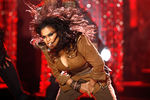 Джанет Джексон во время выступления на 37-й Annual American Music Awards, 2009 год