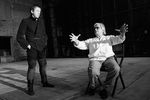 Режиссер Юрий Любимов и актер Валерий Золотухин во время репетиции спектакля «Борис Годунов» по драме А.С.Пушкина