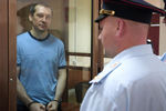 Экс-сотрудник антикоррупционного главка МВД РФ (ГУЭБиПК), полковник Дмитрий Захарченко, обвиняемый по делу о взятках и воспрепятствовании правосудию, в Пресненском суде Москвы, 10 июня 2019 года 