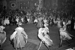 Выступление кабаре «Мулен Руж», 1951 год
