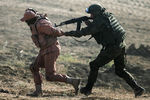 Военнослужащие во время стратегических командно-штабных учений «Кавказ-2016» на полигоне Опук