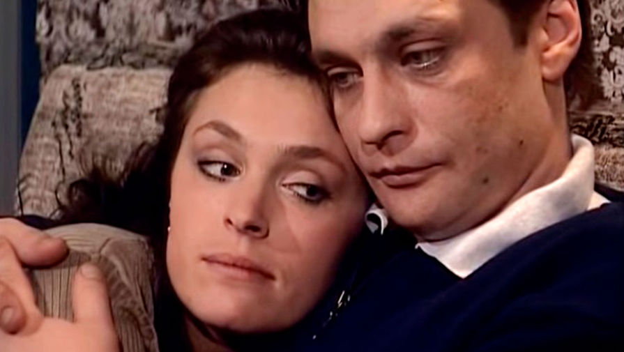 Марина Могилевская и Александр Домогаров в сериале «Марш Турецкого» (2000)