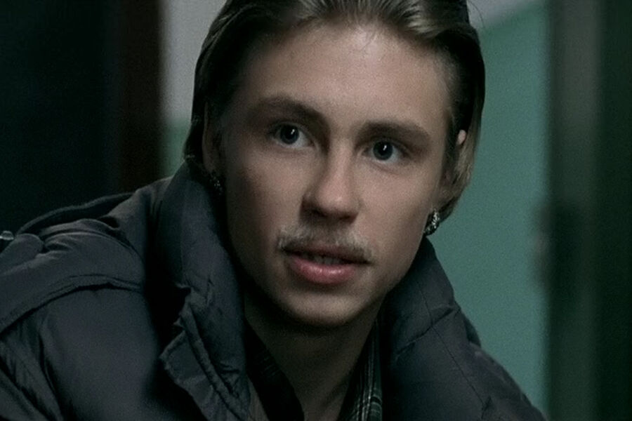 <b>«Невеста», 2006</b>
<br><br>
В&nbsp;малоизвестном, но тепло принятом зрителями фильме &laquo;Невеста&raquo; Головин сыграл вместе с&nbsp;будущей покорительницей космоса Юлией Пересильд. В&nbsp;центре сюжета ленты &ndash; история невесты, которая незадолго до&nbsp;свадьбы попадает в&nbsp;больницу, и это событие меняет ее жизнь.

