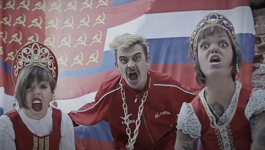 Кадр из&nbsp;клипа группы Little Big&nbsp;- Everyday I'm drinking
