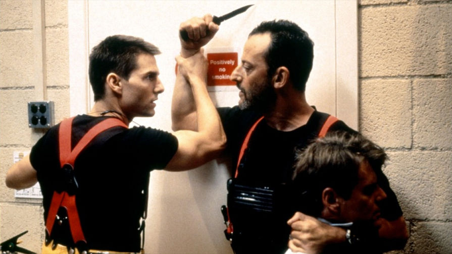Кадр из фильма «Миссия: невыполнима» (1996)