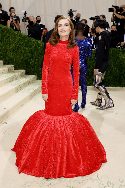 Изабель Юппер на&nbsp;Met Gala 2021&nbsp;в&nbsp;Нью-Йорке