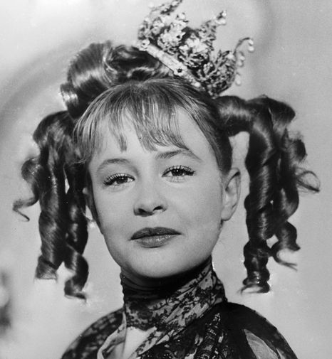 Марина Неелова в&nbsp;роли принцессы в&nbsp;художественном фильме &laquo;Старая, старая сказка&raquo;, 1969 год