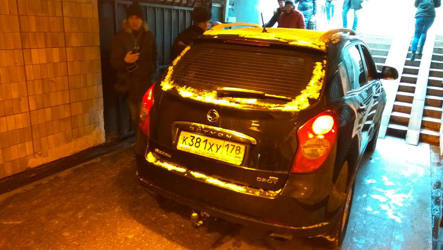 Ситуация в&nbsp;подземном переходе у&nbsp;станции метро «Московская» в&nbsp;Санкт-Петербурге, 21 февраля 2018 года